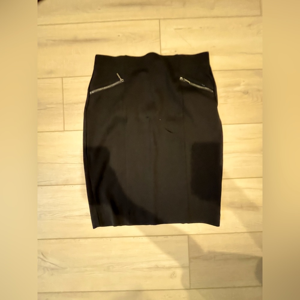 ALFANI Pencil Skirt in Black